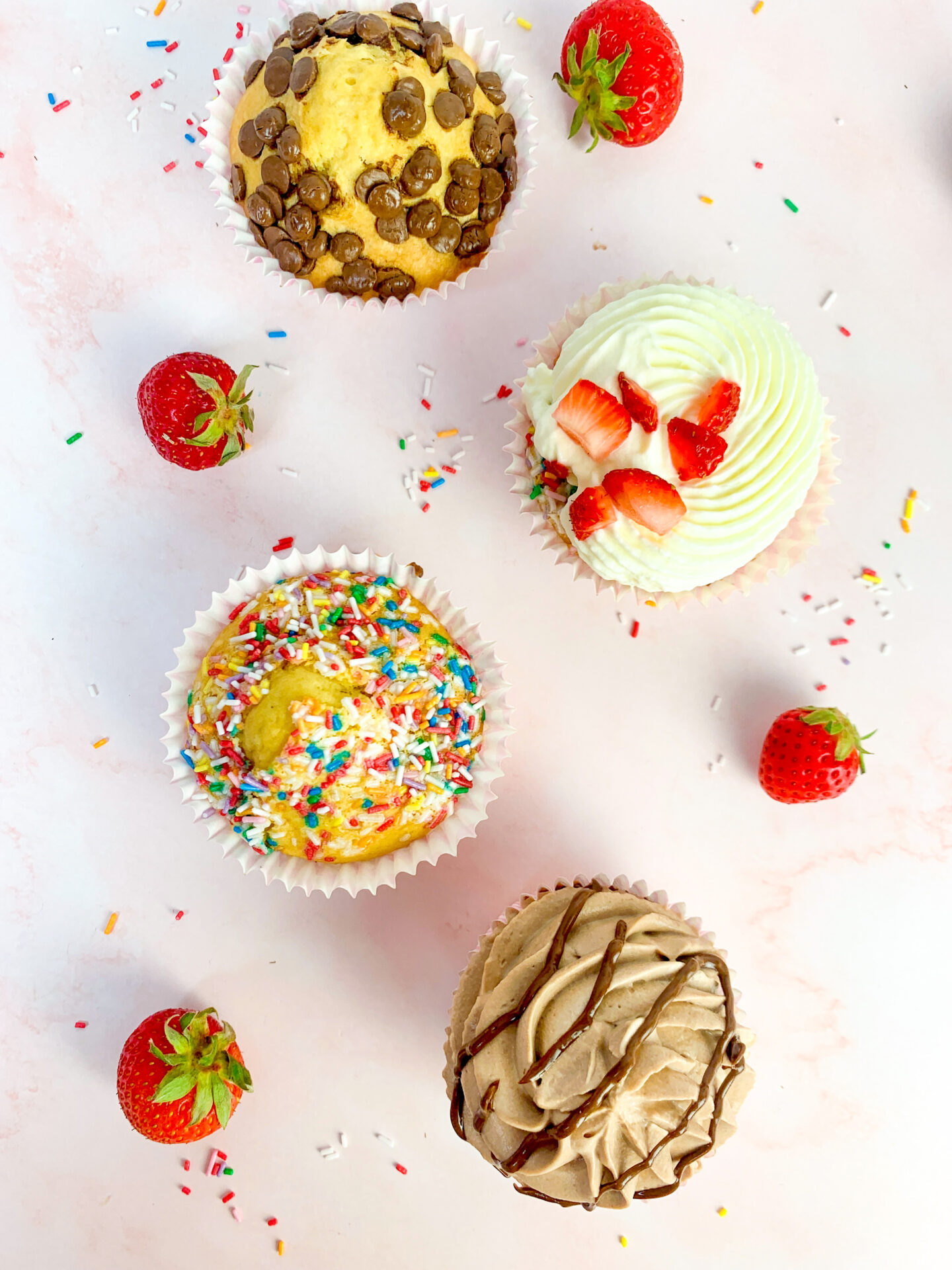 Das ist ein Bild von 4 Zutaten Muffins. 