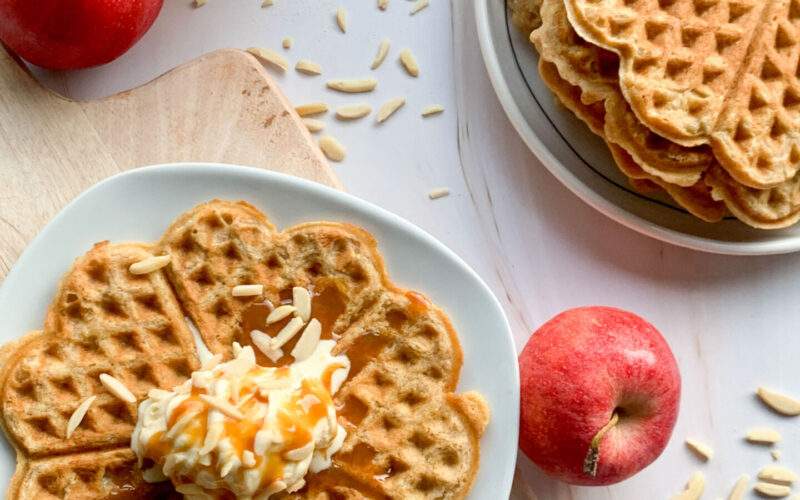 Apfelwaffeln - Zauberhaft Backen Apfelwaffeln - Zauberhaft Backen