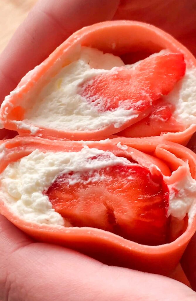 Hong Kong Style Strawberry Pancake